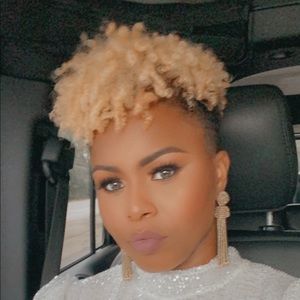 Meet your Posher, Brittney